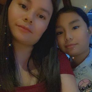 Meet your Posher, Carolina